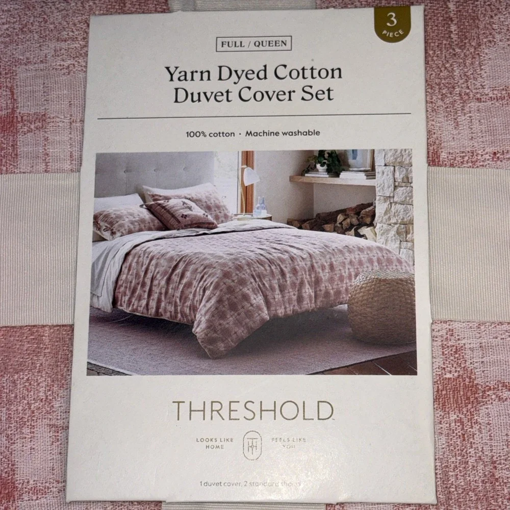 Threshold yarn dye